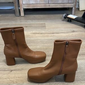 AEROSOLES Women's Brown Heeled Boots